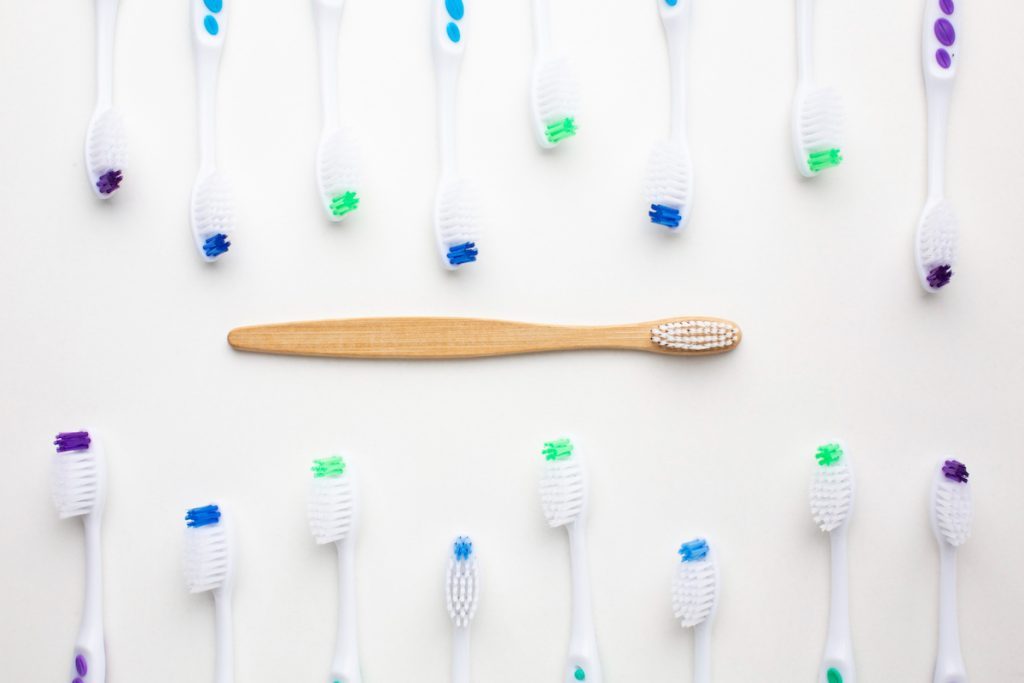 what toothbrush do dentists recommend